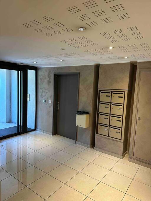 Magnifique 2 Pieces Avec Garage Et Balcon